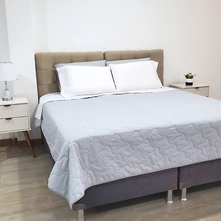 Genova Suites Spacious And Great Location Santa Cruz de La Sierra Zewnętrze zdjęcie